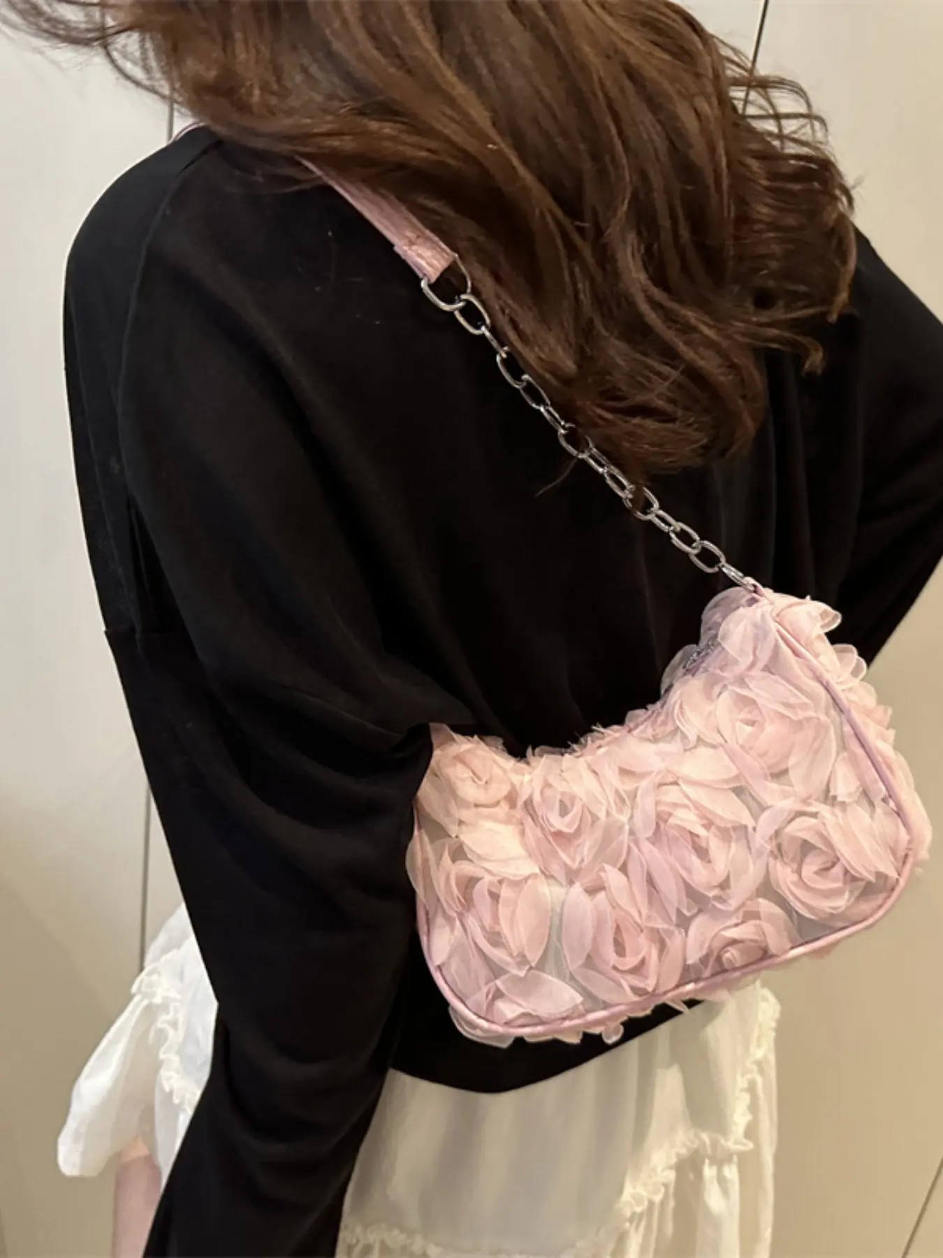 Romantic Flower Clutch Bag for Women, Pink Black Rose Petal Purse with Gold Tone Kiss Lock Frame, Metal Top Handle and Chain Crossbody Strap, Fashion Elegant Handbag for Prom, Party Dress, Wedding Guest, Valentine Date, Halloween, Christmas and Birthday G