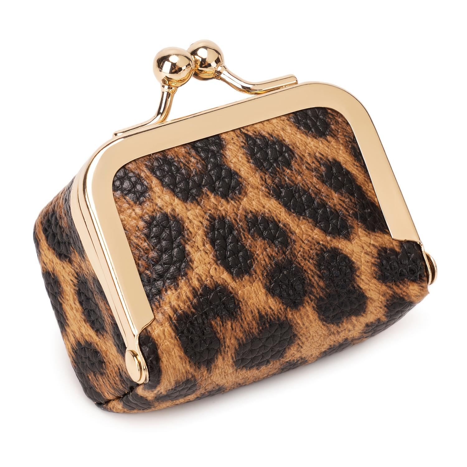 Portable retro-style coin purse with clasp, mini travel ring box, travel jewelry box, women's cosmetic storage box, suitable for storing earrings, rings, necklaces, and bracelets