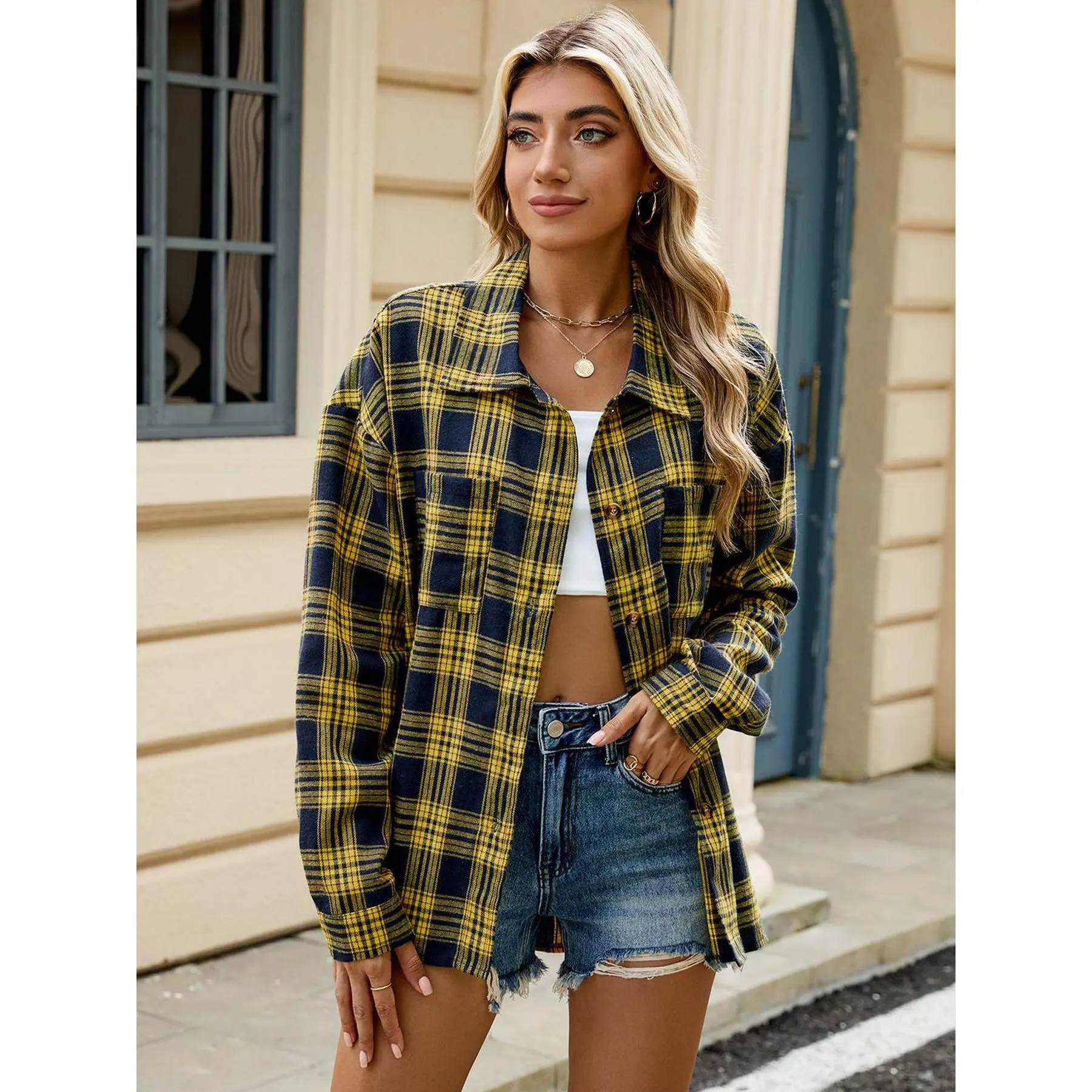 Women Plaid Shacket Oversized Long Sleeve Lapel Button Down Shirt Jacket with Pockets Womenswear Coats