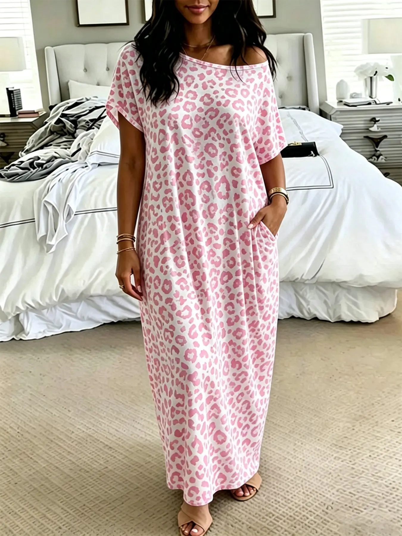Plus Size Women's Printed Long Dress, Casual Loose Short Sleeve Dress with Pockets, Soft Elastic Summer Cover-Up, Home & Outwear, Boho Lounge Dress