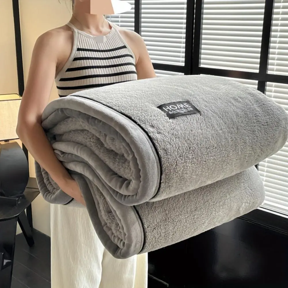 1pc High-Quality Plush Fleece Throw Blanket - Ultra-Soft, Cozy, Solid-Color Minimalist Design - Fits Most Home Decor, Ideal for Beds, Sofas