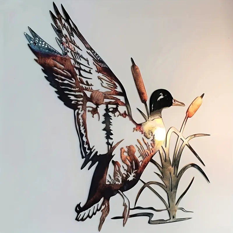 Elegant Duck Metal Wall Art, Reeds Decor Design, Suitable for Living Room, Bedroom, Balcony, Indoor/outdoor, No Power Needed, Featherless Design