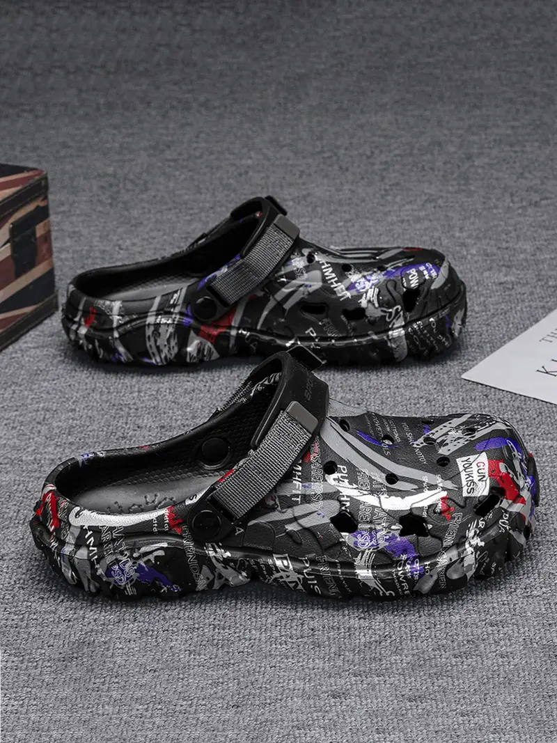 Men's Hole Shoes, Outdoor & Indoor Footwear, Suitable for Home Office Summer Wear Sandals Slippers Beach