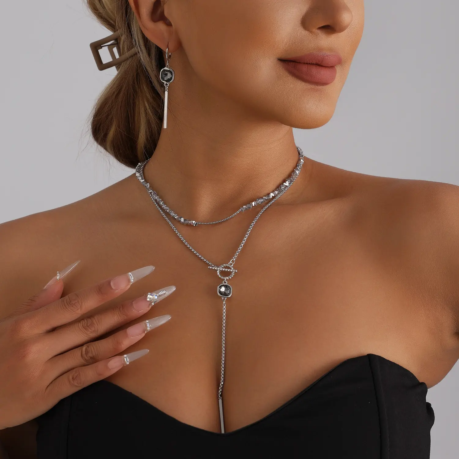Women's 3-Piece Grunge Jewelry Set - Dark Grey Crystal Y-Drop Necklace, Long Bar Dangle Earrings, and Rhinestone Toggle Bracelet, 3Pcs（Necklace + Earrings + Bracelet）, Matching Kit, Cool Grunge, Minimal Cool Grunge Matching Kit
