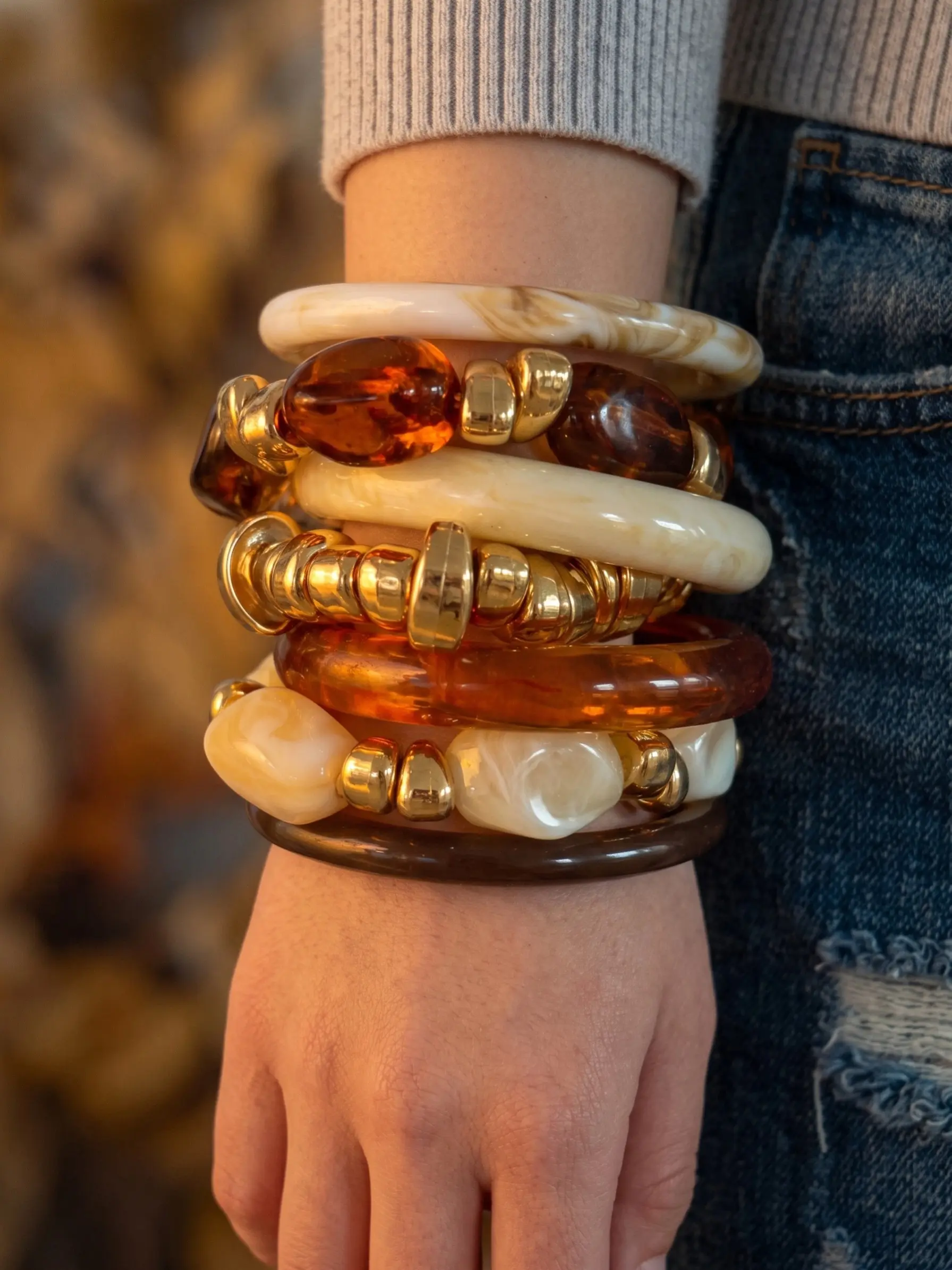 7 Pcs Chunky Resin Bangle Set for Women, Stackable Boho Bangles, Vintage Statement Bracelets for Everyday Wear, Vacation, Party & Gifts