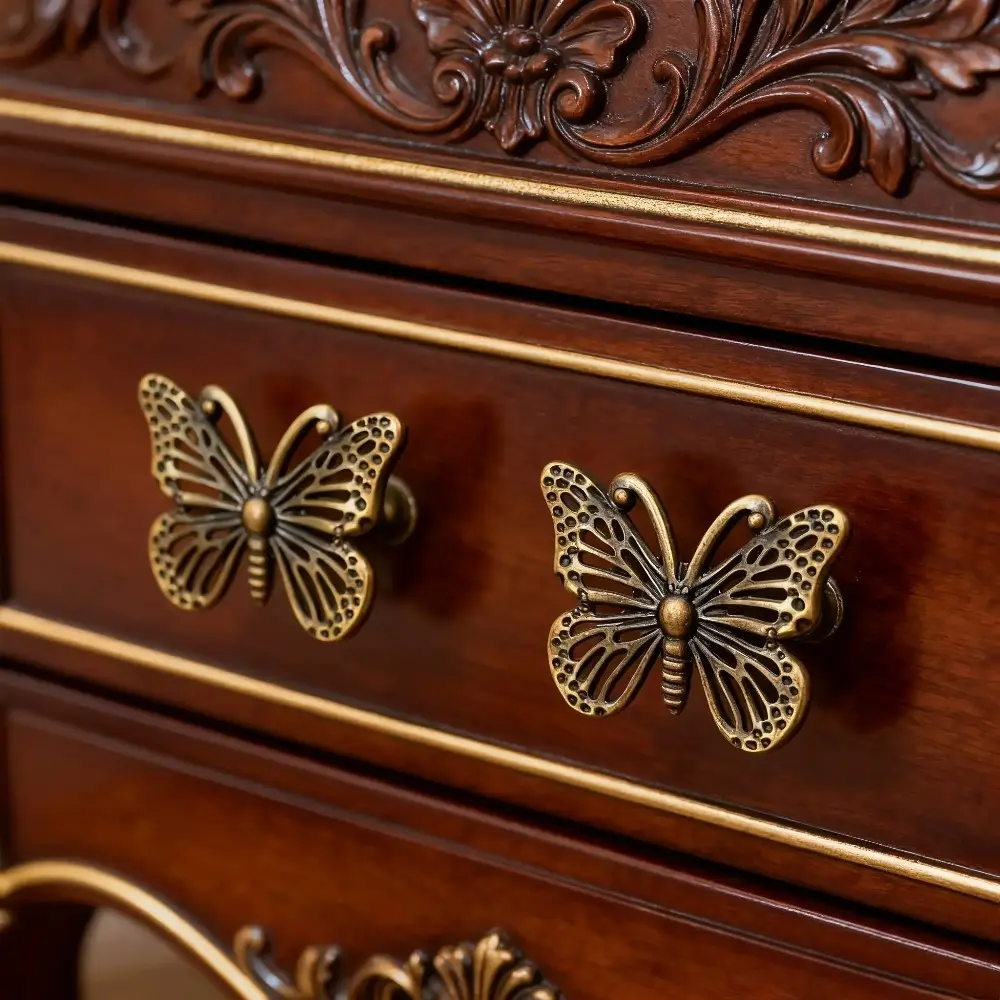 6Pcs Retro Vintage Metal Hollow-Out Butterfly Pendant Charms - Drawer Pulls & Bag Hardware for Drawers, Wardrobes, Perfect DIY Decor, Elegant Charms & Twillies