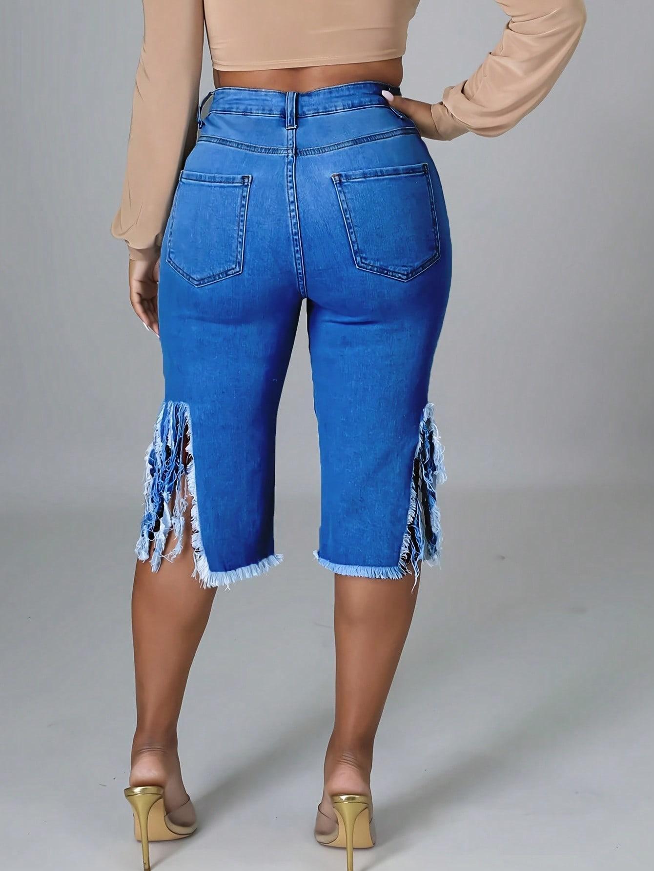 Ripped Fringe Denim Capris + Tie-Front Crop Top Set | Y2K Street Style Summer Outfit for Women | High Waist Distressed Jeans with Frayed Hem | Trendy Casual Going Out Look 2026