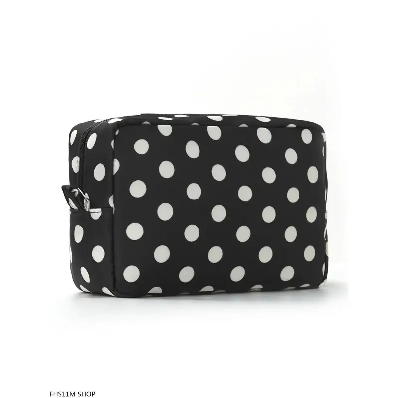 Polka Dot Zipper Makeup Bag, Large Capacity Travel Cosmetic Organizer Pouch for Toiletries Skincare Daily Essentials, Cute Coquette Aesthetic Polyester Storage Pouch
