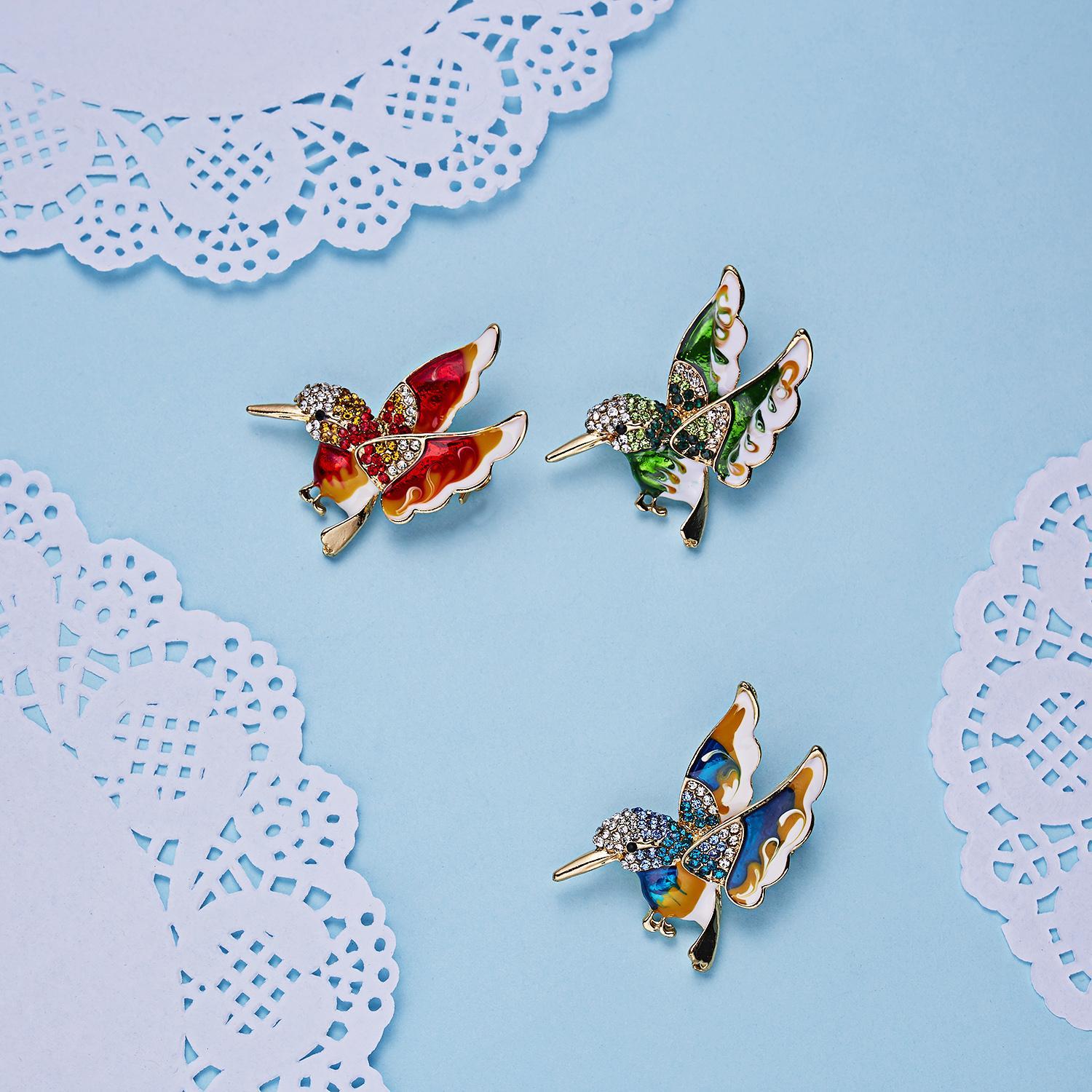 New Fashion Rhinestone Enamel Bird Brooch Cute Ainmal Hummingbird Brooches Scarf Dress Coat Lapel Pins Suit Badges Jewelry Gifts