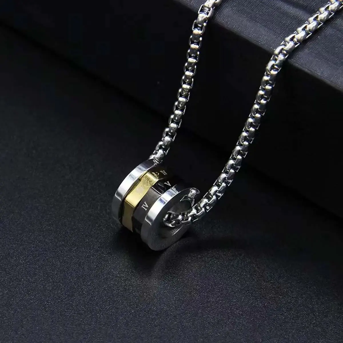 Titanium Steel Roman Number Necklace Rotating Ring Pendant Necklace Jewelry Couple Gift