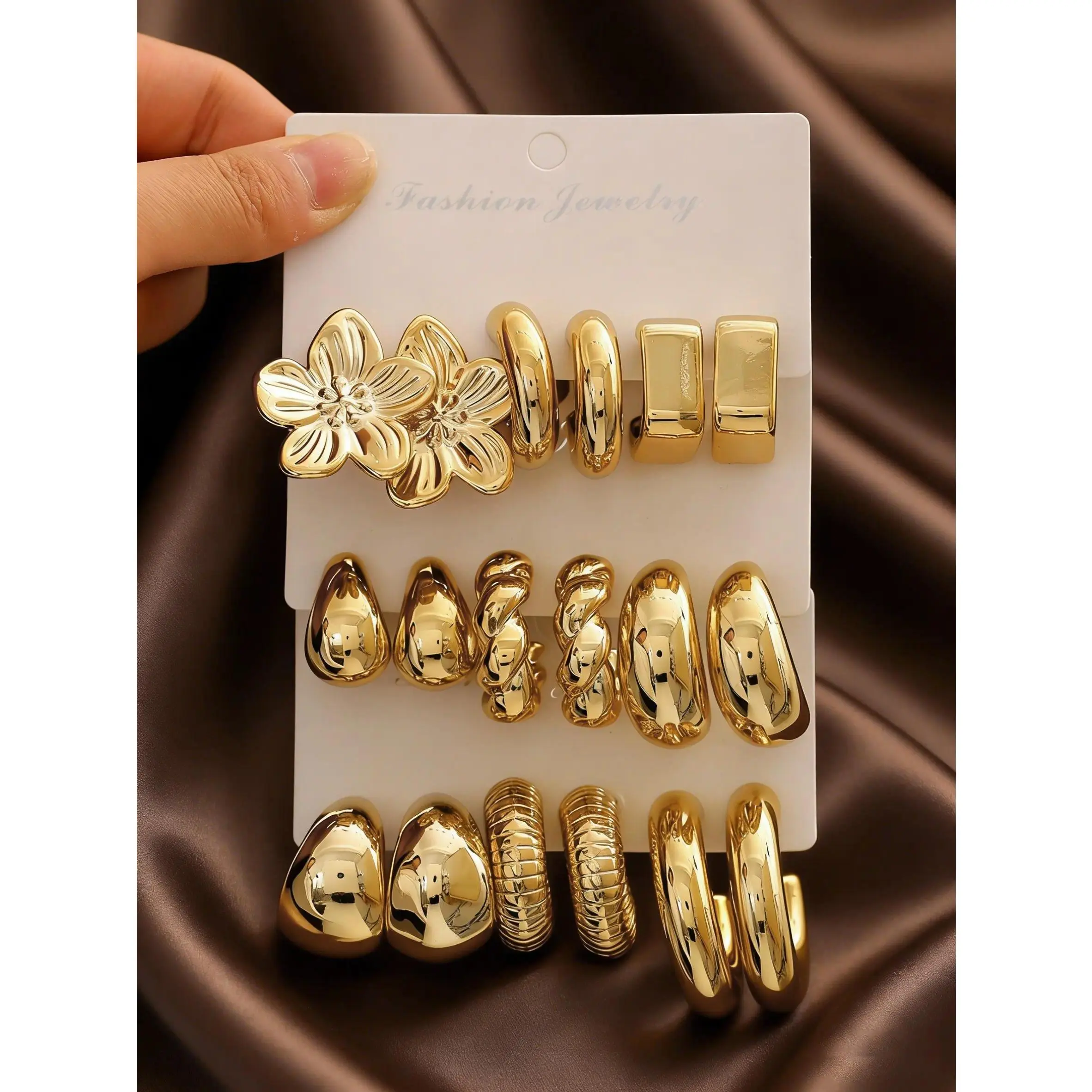 Women's Copper Casual Earring Stacking Set - 9 Pairs Dew Drop, Geometric, Flower Designs, Fashionable Jewelry Accessories, Elegant Fashion Earrings for Daily Wear, Casual Earrings Set, Dew Drop Earrings