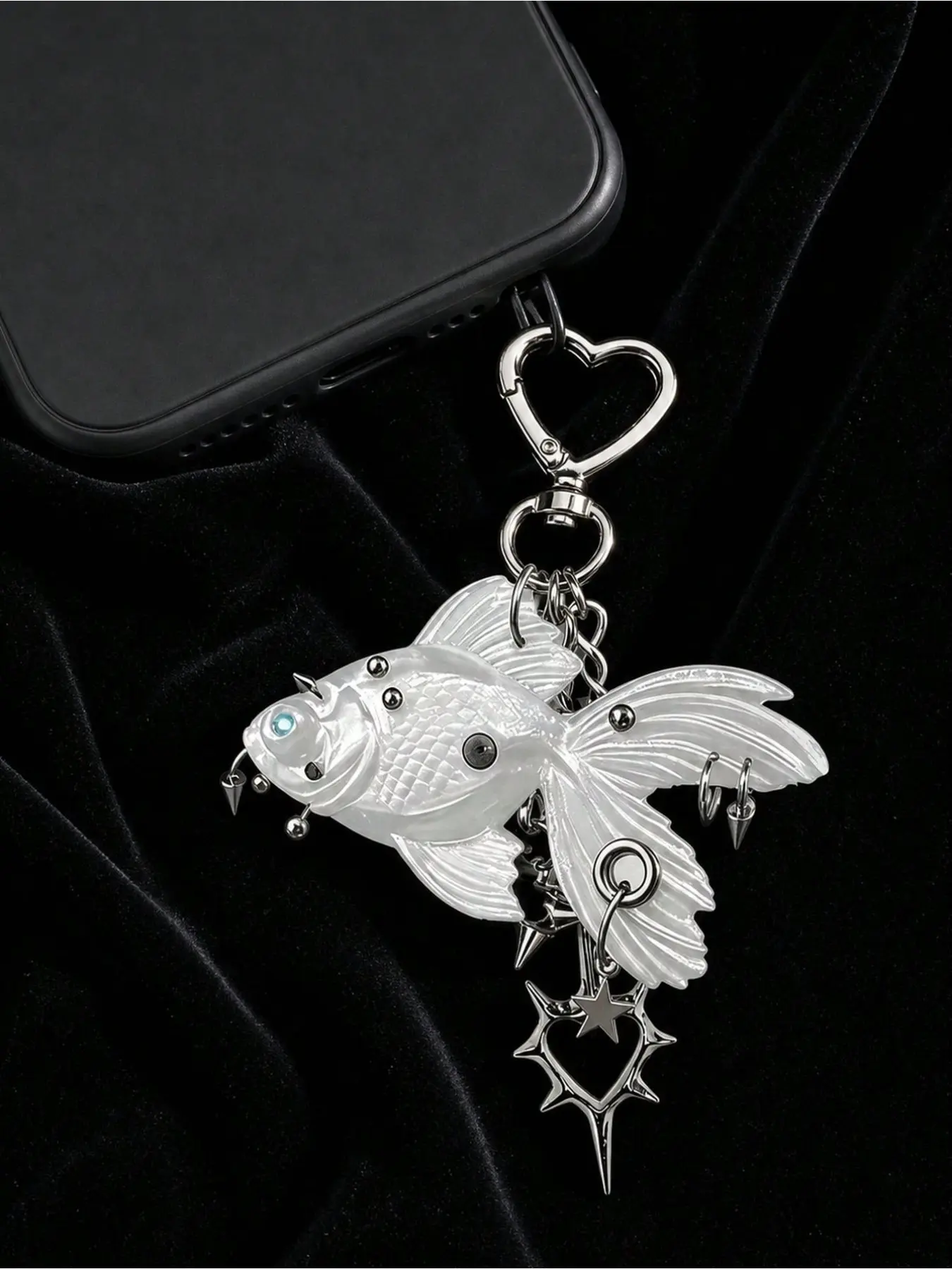 Y2K Gothic Punk 3D Goldfish Keychain, Rivet Heart with Mace Pendant & Thorn Chain, Dark Rock Aesthetic Bag Charm, Phone Chain Car Decor, Halloween Valentine Teacher Back to School Gift for Women