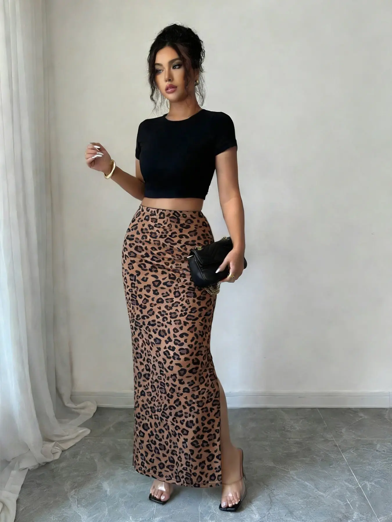 Women's Leopard Print Maxi Skirt, Slim Fitting Skirt, Split Thigh Skirt, Side Slit Design, Versatile, Fashionable and Aesthetic, Suitable for All Seasons, Perfect for Casual and Formal Occasions