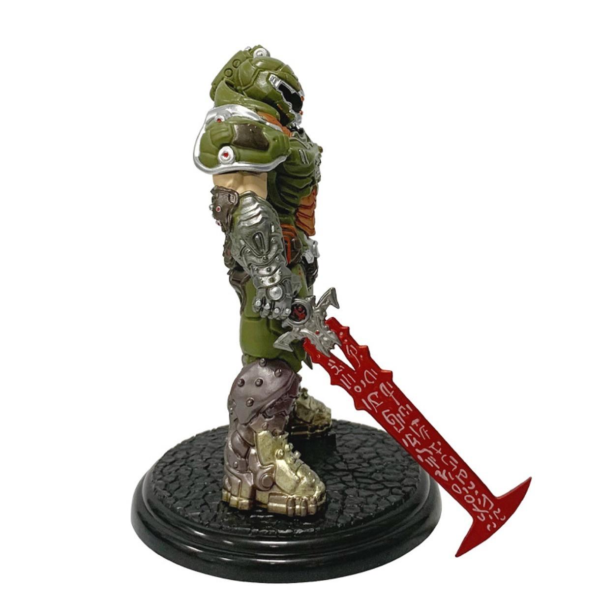 21CM Doom Slayer Eternal Action Figure PVC Collectible Model Statue Destroy Hunter Arkham Figurine Desktop Decor Decompression Toy Birthday Gift For Kids And Adults Gamer Collection Viral Toy Gift