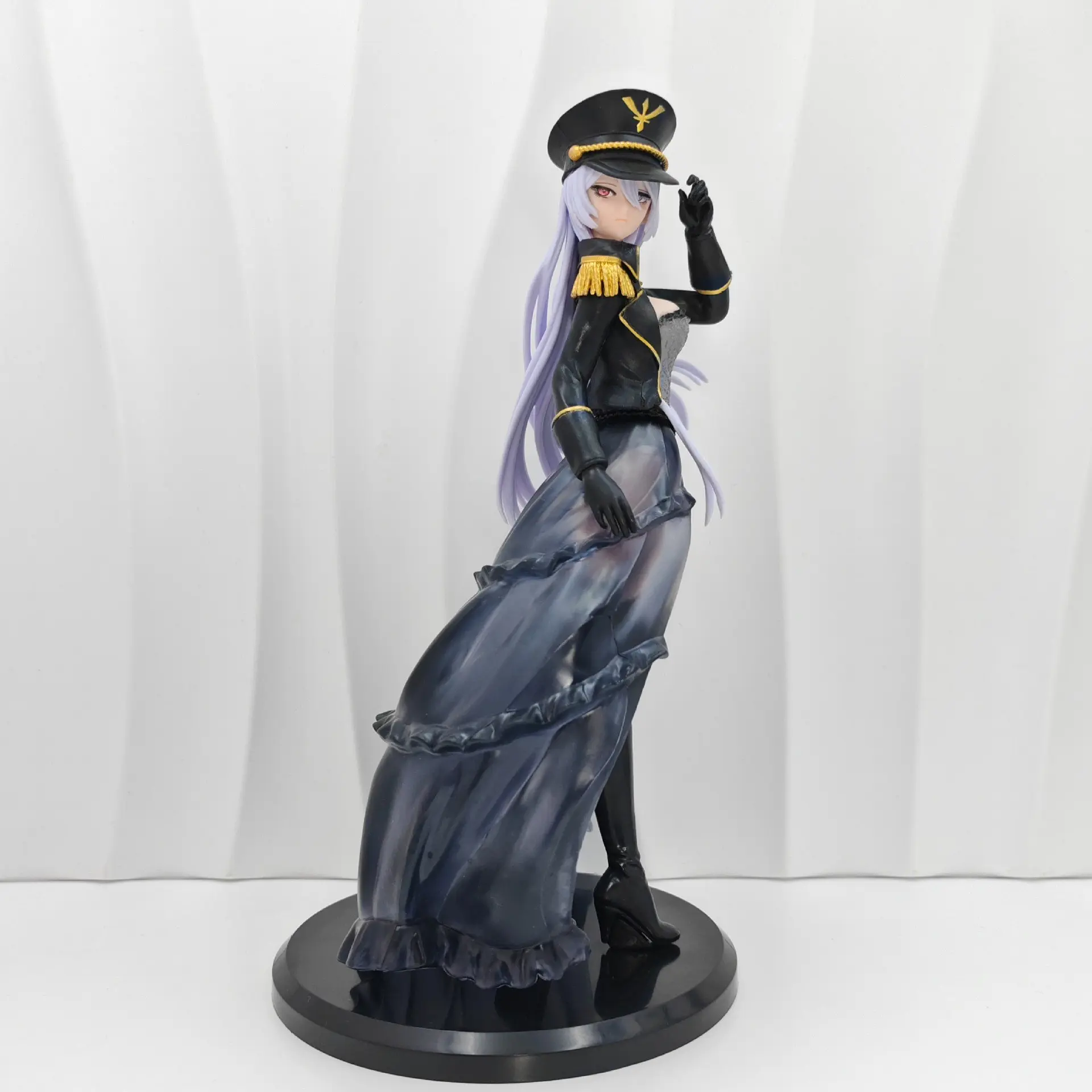 Mountain Cabbage Handheld Figure, Dressing Doll Falling in Love Anime Decoration, Kida Kawasaki Umi Collectible Model