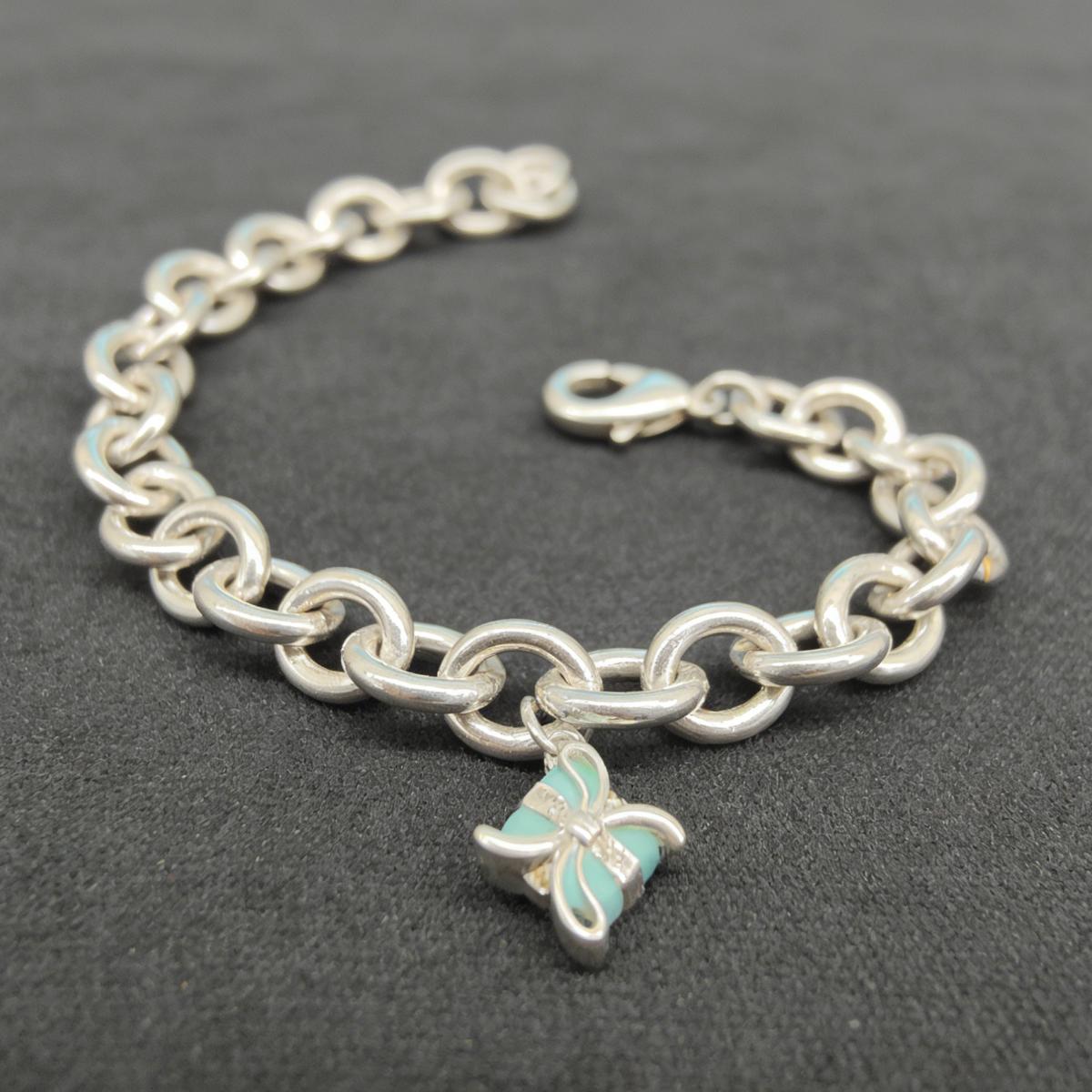 Luxury Silver Bracelet for Women Minimalist Gift Box Pendant Premium Figaro Chain