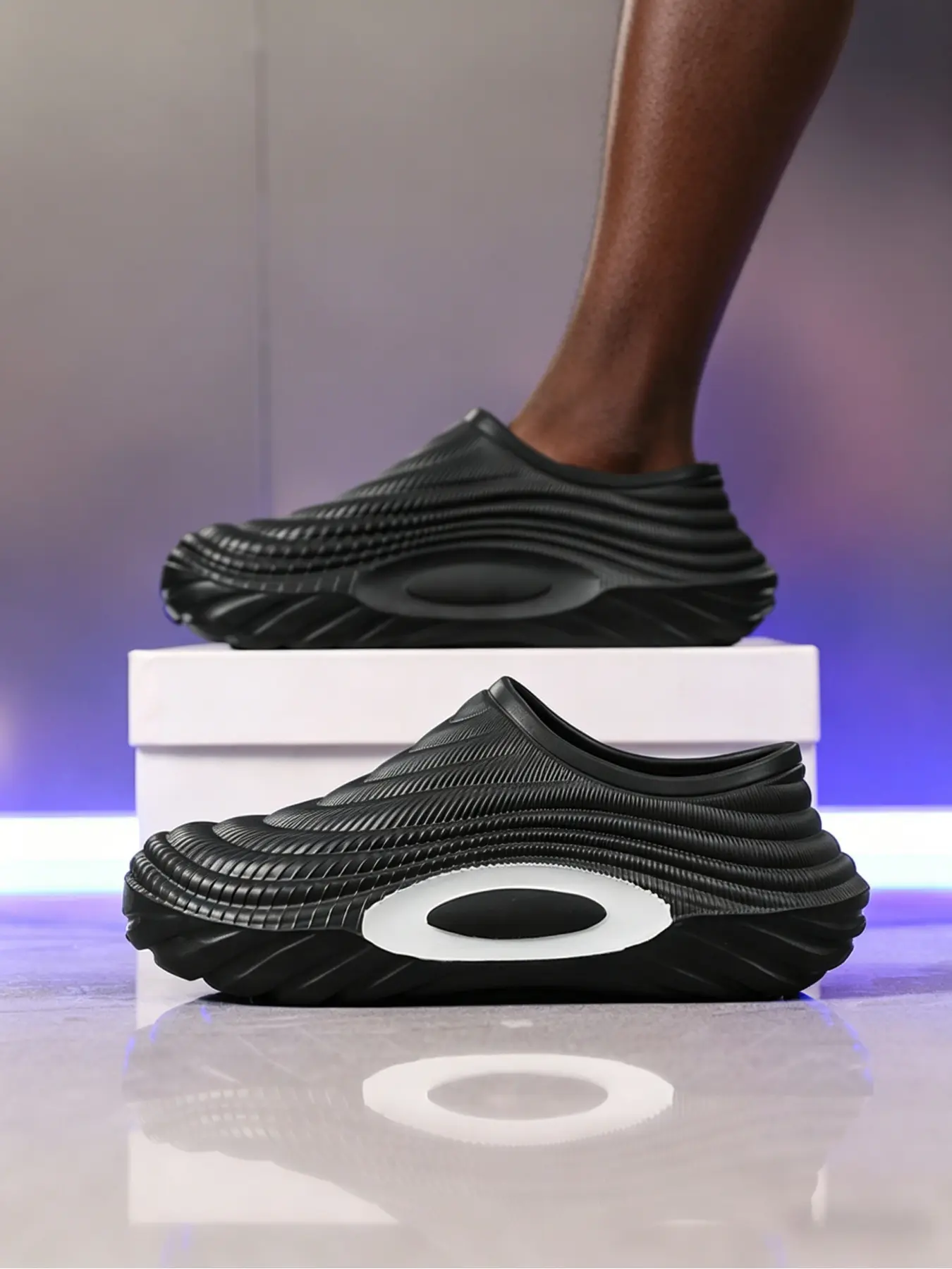 1 Pair Thick-Sole Cushioned Clogs, Soft & Springy, For Students' Daily Outfits & Beach Vacations