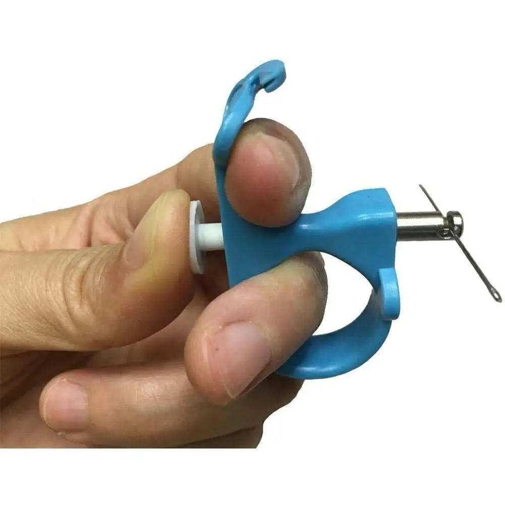 Needle Puller, 3 in 1 Thread Cutter Sewing Thimble Shielded Protector Pin Needles Quilting Craft Accessories DIY Sewing Tools(Blue) (blue)