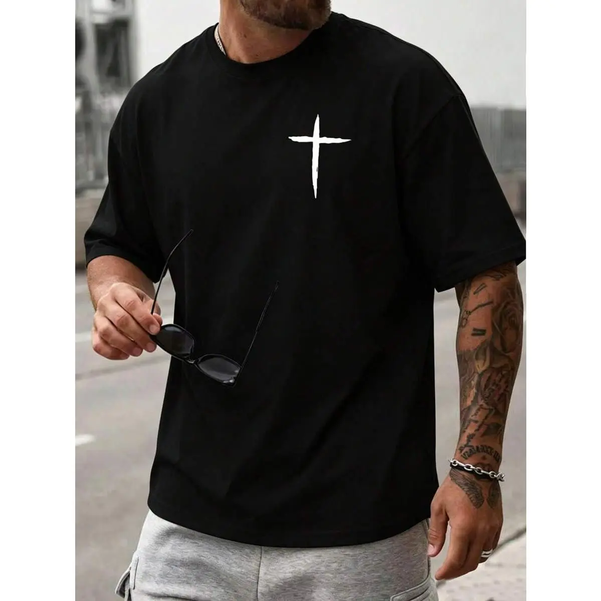 Manfinity Homme Men Graphic Print Tee