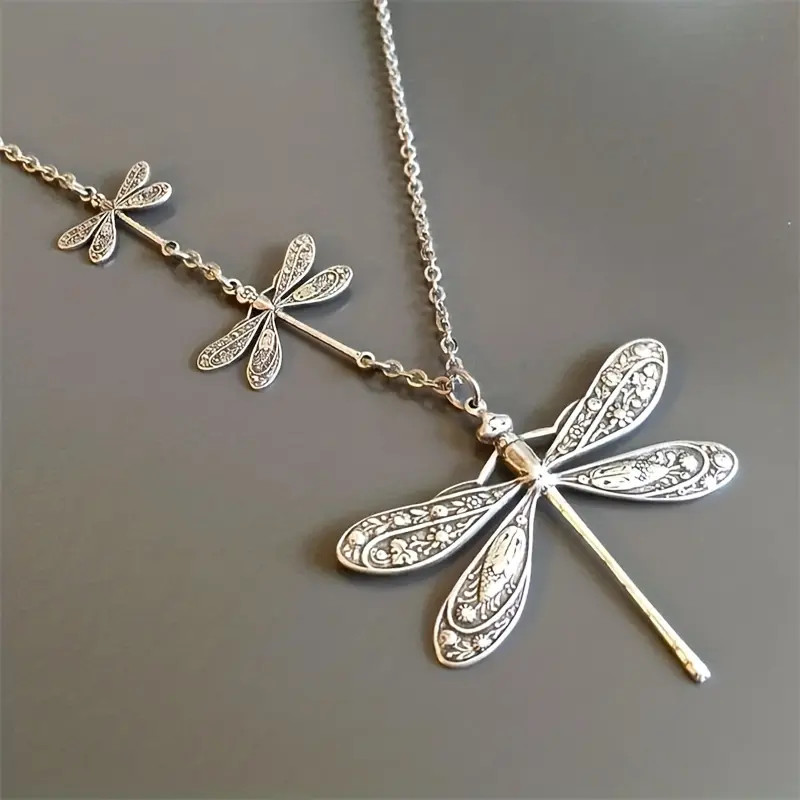 Vintage Dragonfly Pendant Necklace for Women, Bohemian Charm Necklace, Women's Party Necklace, Jewelry, Birthday Gift for Women