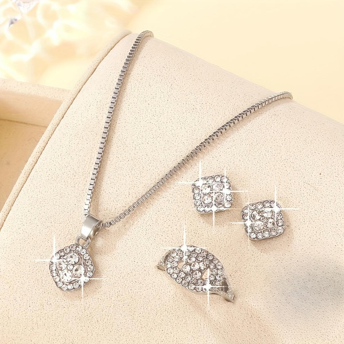 Elegant Pendant Necklace, Earrings and Ring Set, Unisex Style