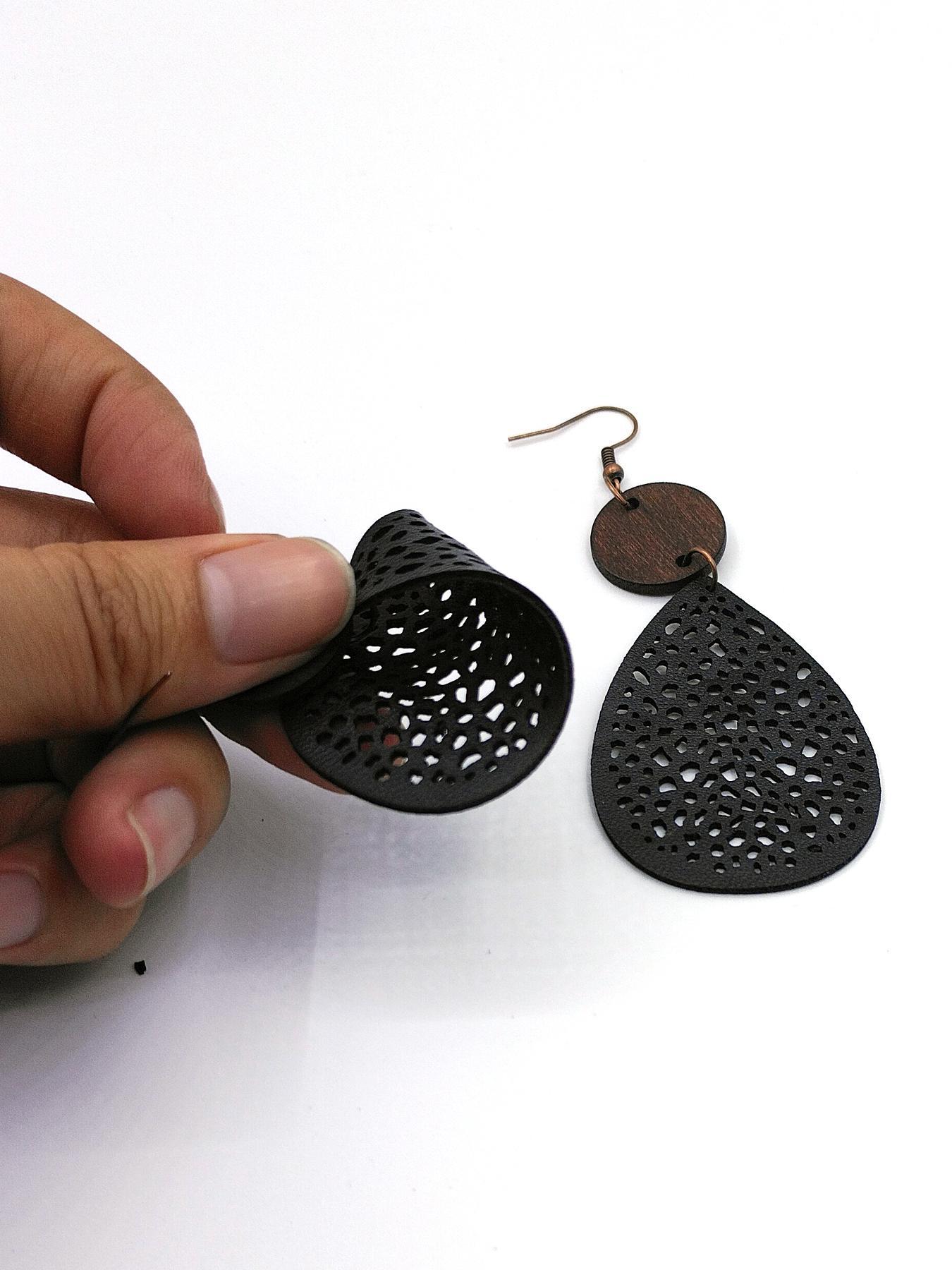 Women's Elegant Hollow out Water Drop Shape Dangle Earrings, 1 Pair Trendy Vintage Retro Dangle Earrings, Chic Gorgeous Jewelry As Gift for Girlfriend
