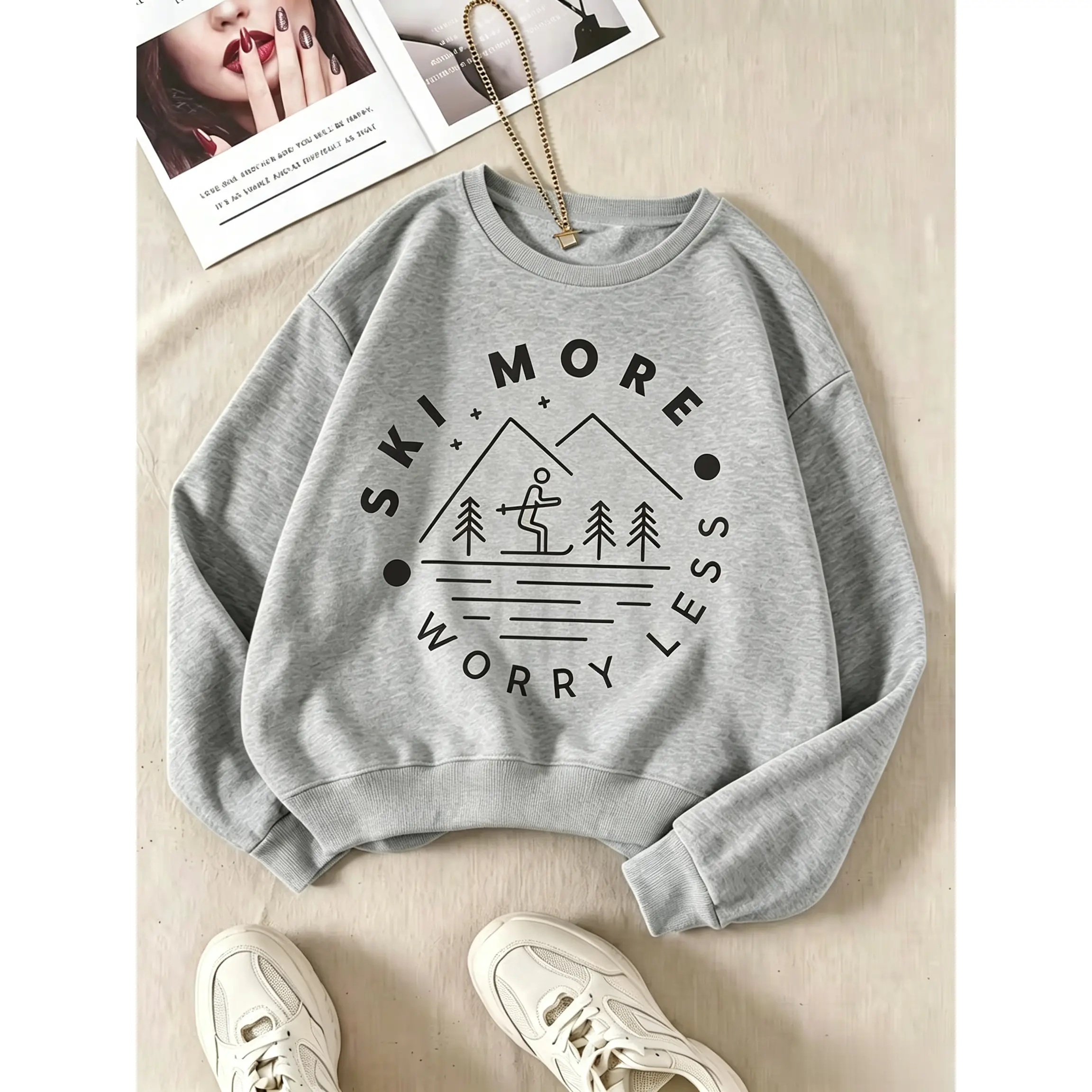 Women'S Hoodie Featuring a Round Neck Sweatshirt, Comfortable And Soft Fabric, Perfect for Outdoor Like Skiing in The Mountains Among The Trees