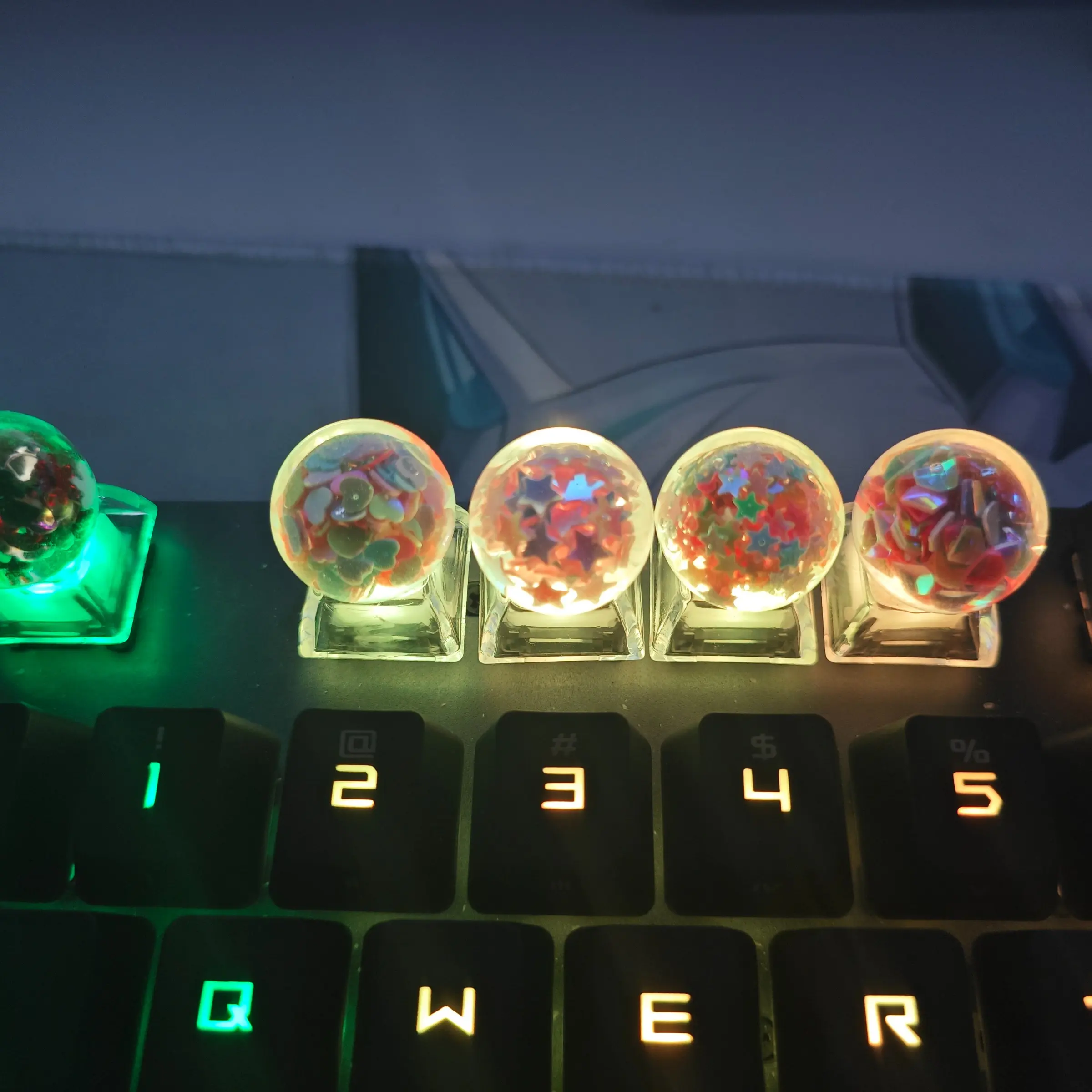 Transparent Crystal Ball Keycaps, Cute Keycaps, Cool Desktop Decoration, Unique Keyboard Accessories, Stylish Office Supplies
