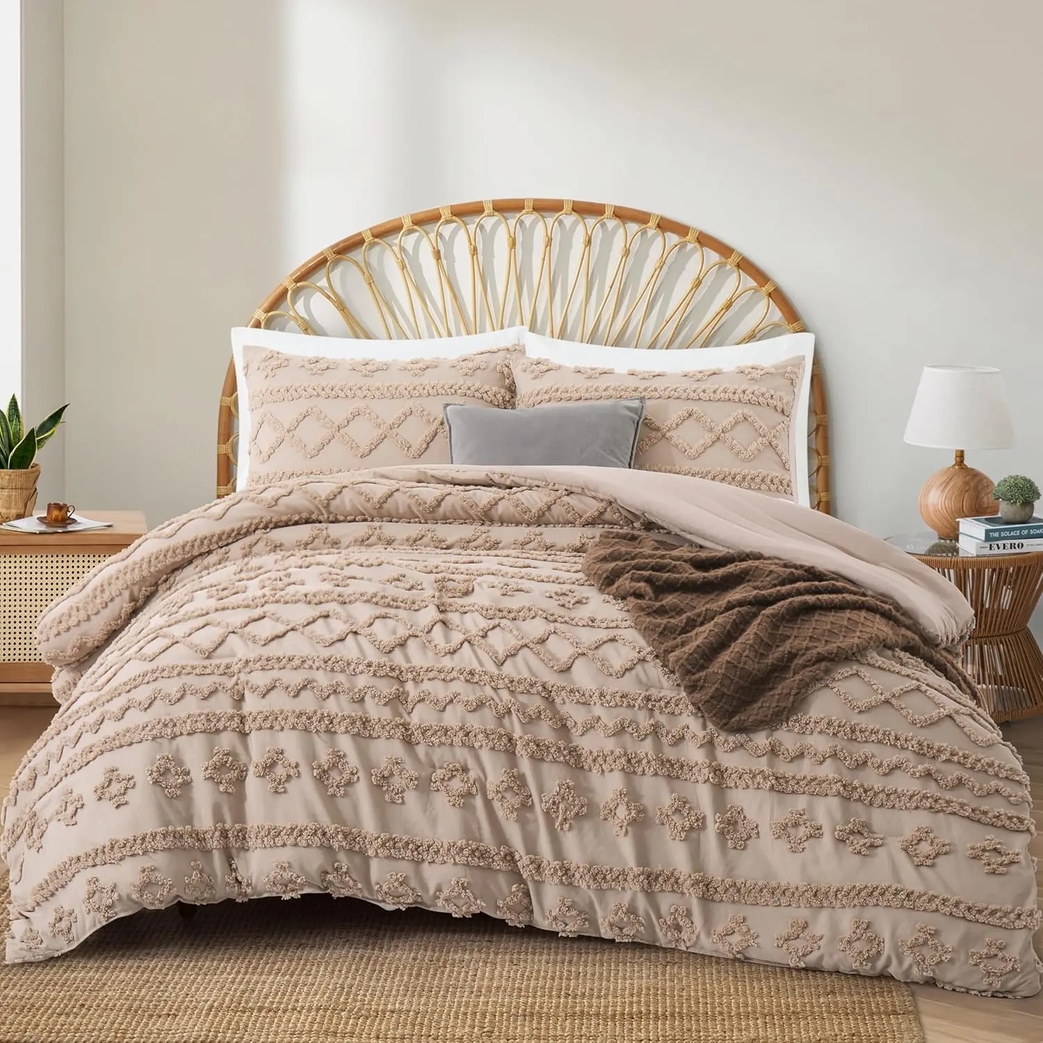 Queen Comforter Set, Khaki Tufted Boho Bedding Comforter Sets, 3 Pieces All Season Comforter with 2 Pillowcases (Khaki,Queen)