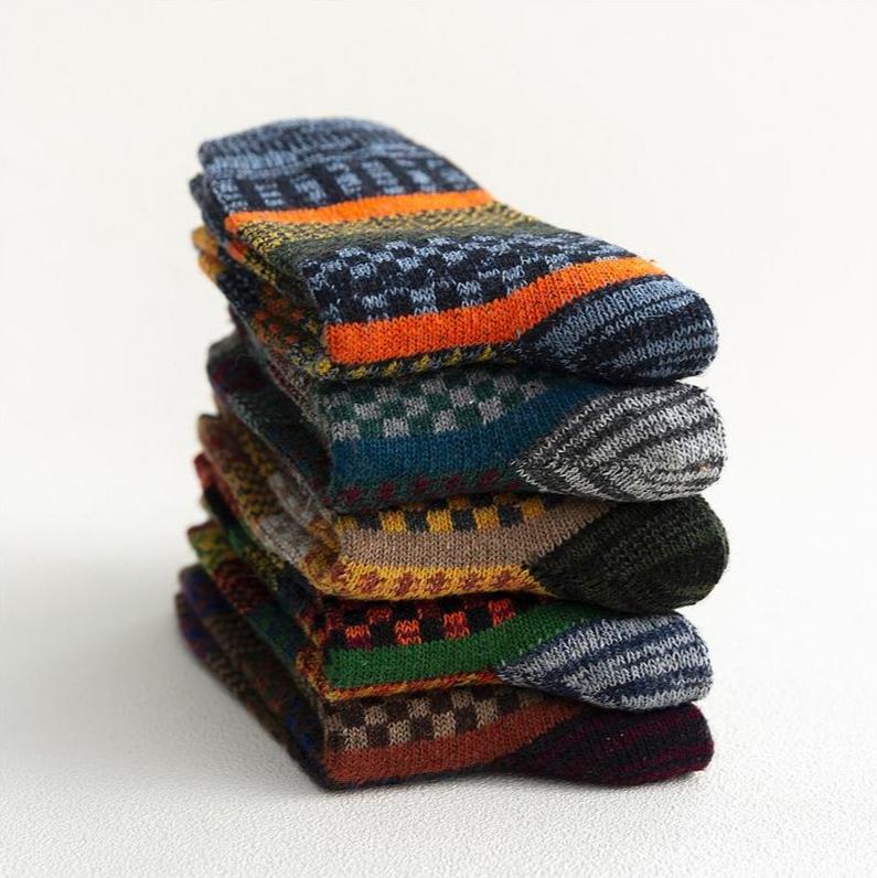 5-Pack Men’s Thick Wool Winter Socks - Retro Colorful - Perfect for Snow Boots EU 38-44