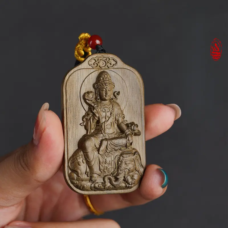 Golden nanmu wood zodiac Buddha pendant, Mahasthamaprapta Bodhisattva zodiac amulet, Feng Shui ornament, new Chinese style wooden carved hand-held piece necklace