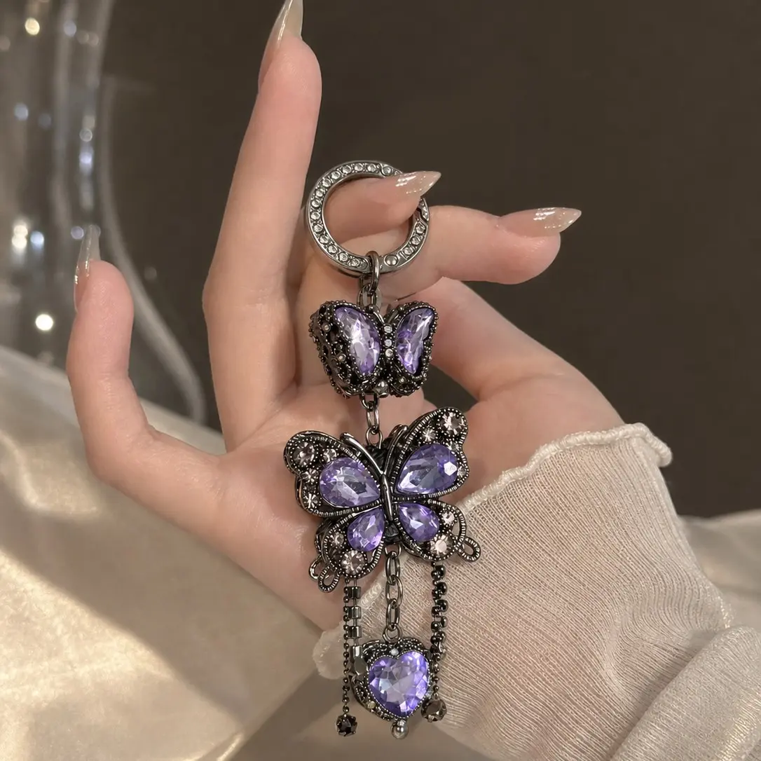 Gothic Crystal Butterfly Phone Charm, Sparkling Rhinestone Tassel Pendant, Keychain for Girls, Bag Accessory, Collectible Keychains, Keychain for Bags