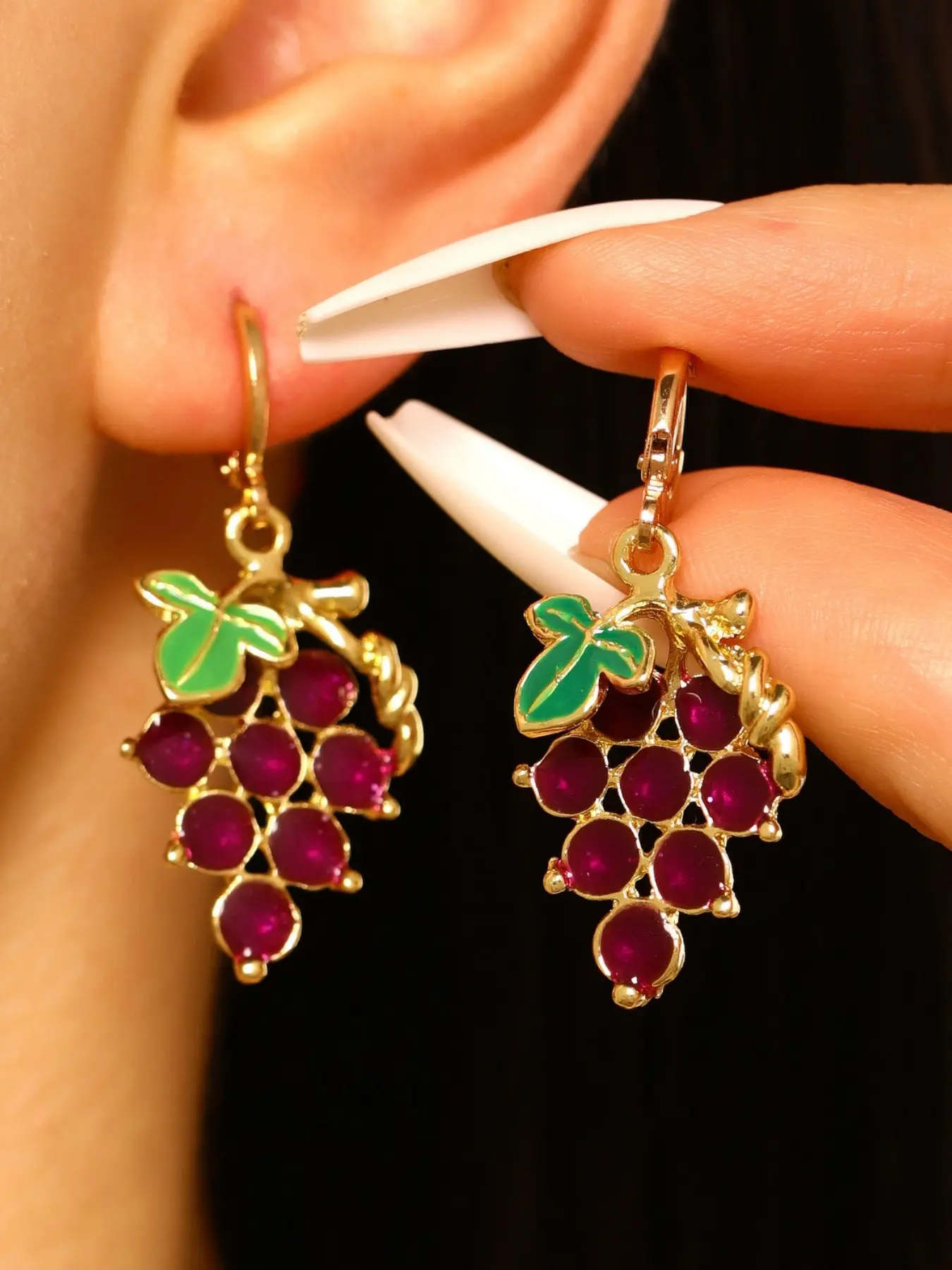 Grape Earrings, New Unique High-End Fruit Jewelry, Elegant Grape Cluster Ring Earrings, Perfect for Summer, Daily Wear