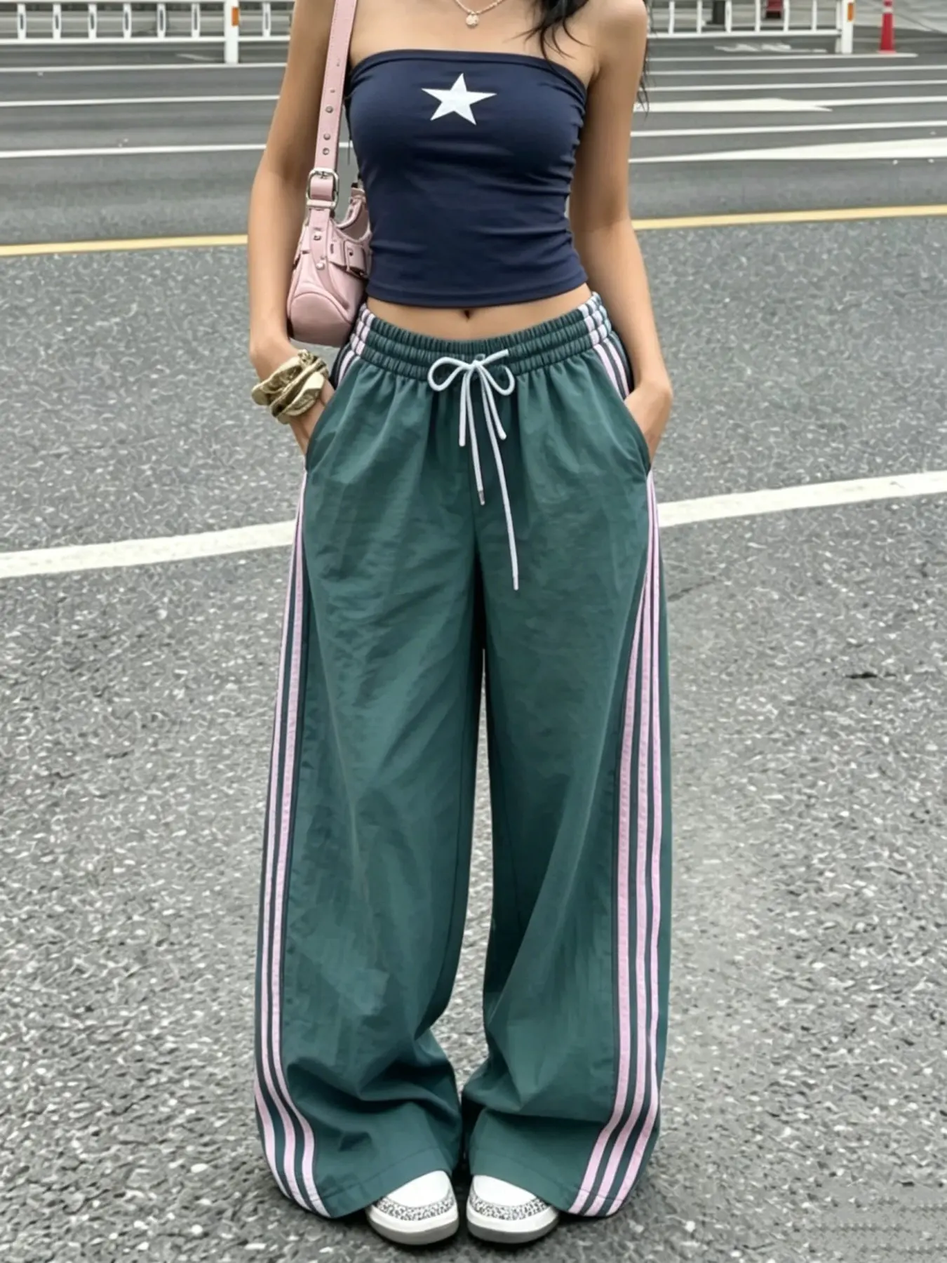 American Casual Summer New Retro Four Bars Sports Pants, High Waist Drawstring Design, Loose-Fitting Wide Leg Pants for Daily Use, All Season Trousers