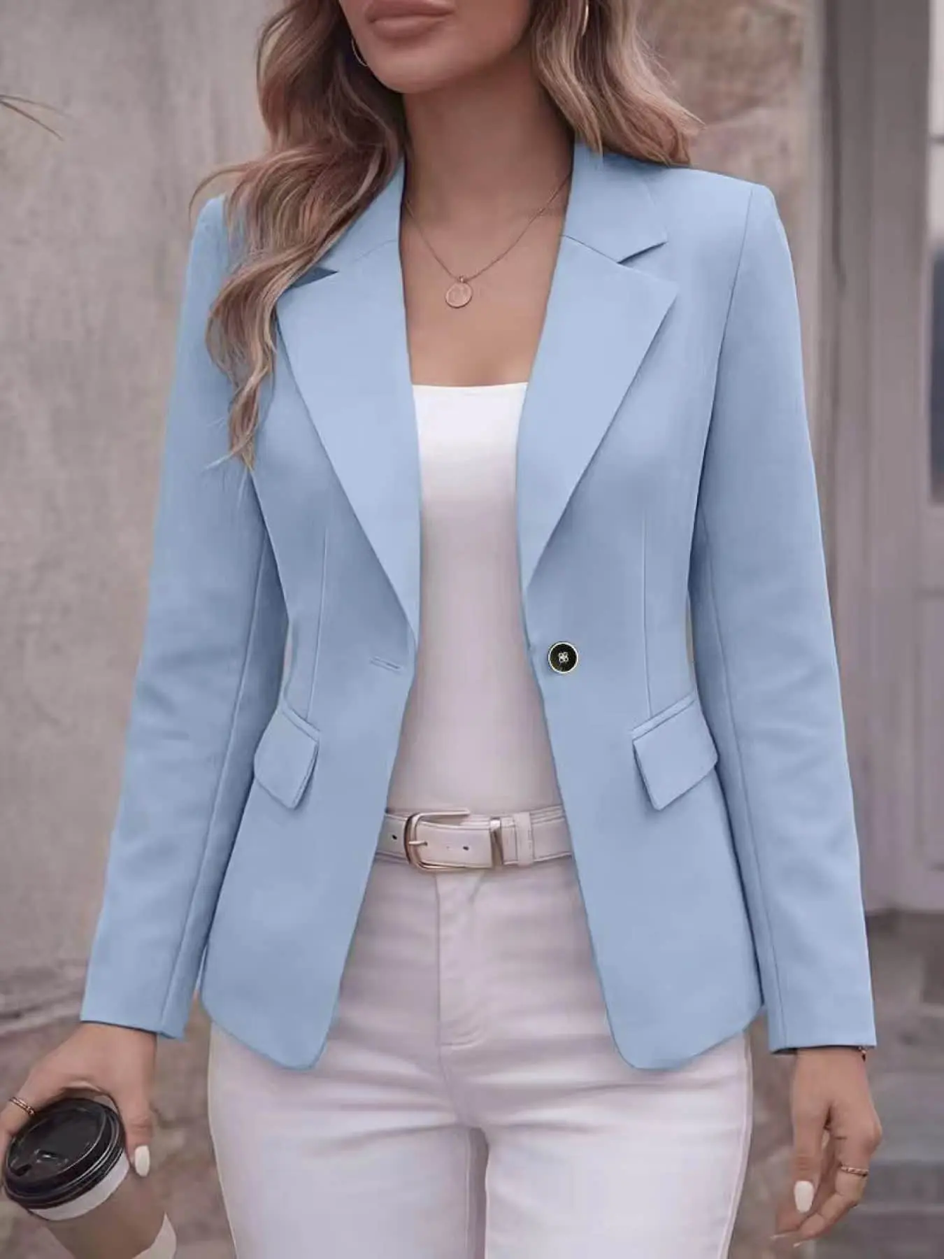 A fashionable ladies' light and mature style single button slim fit formal suit jacket, suitable for summer, suitable for business negotiations, small dinners, daily commuting