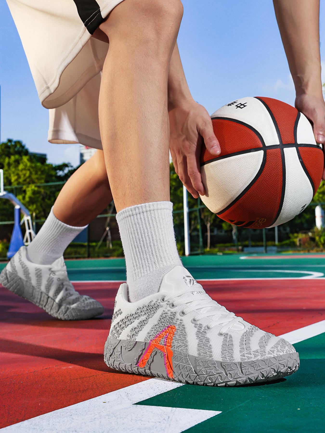 Men's White Low-Top Basketball Sneakers, Breathable Mesh Upper, Non-Slip Traction Sole, Neon Accent, Court & Streetball Shoes for American Hoopers