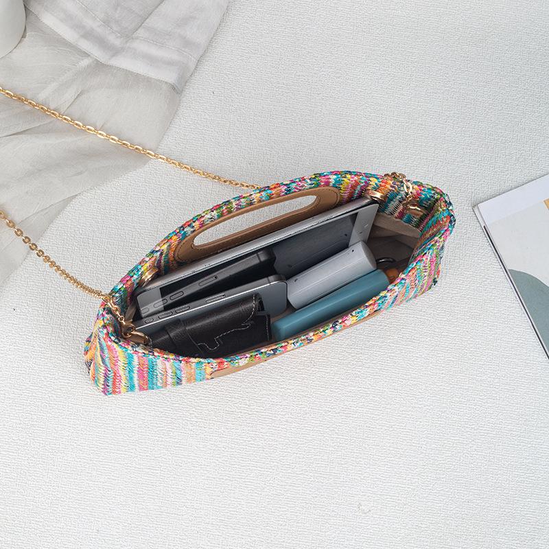 Trendy Straw Woven Beach Bag For Summer, Fashionable Woven Handbag For Women With Chain Crossbody Strap, Lightweight Rattan Bag, Breathable Large Capacity Travel Tote, Casual Vacation Shoulder Bag, Stylish Summer Essential Bag For Beach Trips & Daily Outi