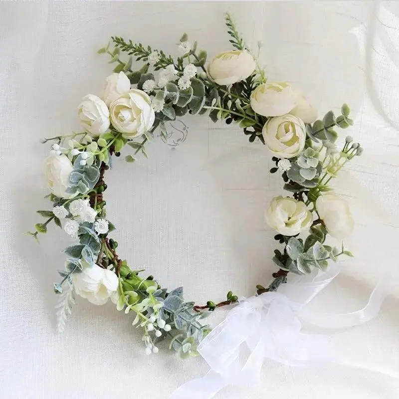 Women's Single Round White Flower Wreath Tiara Headband - Bridal Floral Hair Accessory for Wedding Ceremony