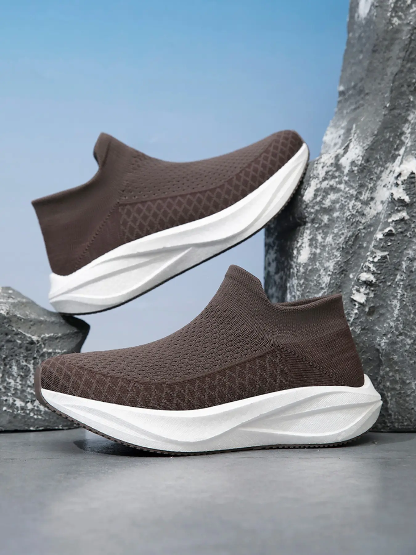 Men's Breathable Slip-On Sneakers, Fashion Comfort Mesh Casual Shoes, Low Top Flatform Design, Ideal for Daily Wear & Light Sports