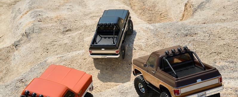 FMS 1/10 RC Crawler FCX10 Chevy K5 Blazer RS RC Car Officially Licensed Car Model RC Pickup Truck Hobby RC Offroad Rock Truck DIG/4WD/FWD 11CH 2.4GHz Remote Control Car for Adults Included (RS does not come with Charger and battery)