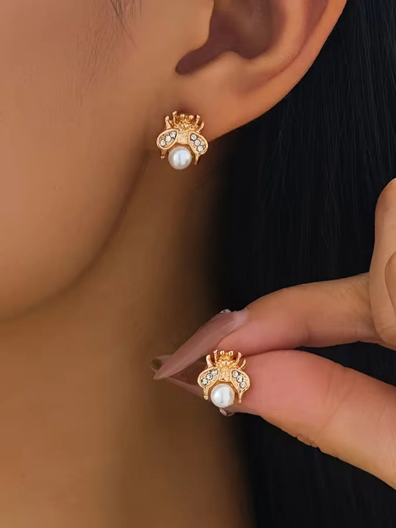 Cute Bee Stud Earrings, Zircon Bee Decorative Earrings, Elegant Jewelry Accessory, Perfect Gift Choice, Fashionable Personal Item
