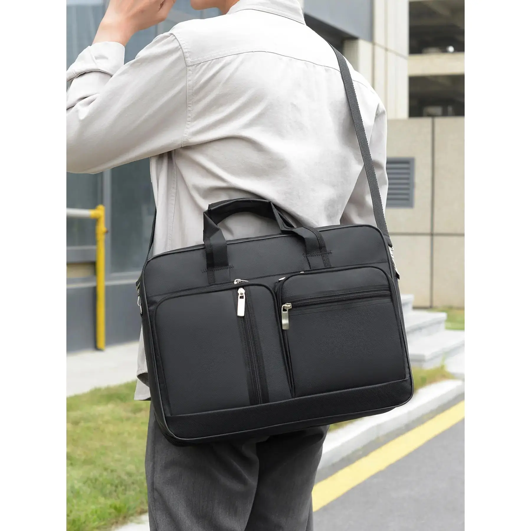 1pc  Men's portable briefcase in solid color and clean color, crossbody bag with zipper closure, fashionable and versatile, casual and simple, suitable for work, commuting, business and travel, men's briefcase, Messenger bag, Travel Essentials