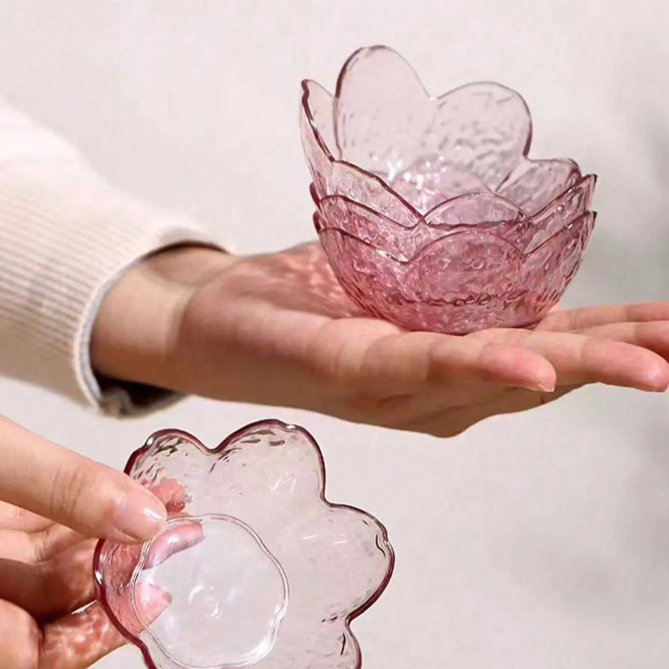 4/6 Piece Cherry Blossom Sauce Plate Set, Crystal Plastic Appetizer Bowl, Dip Dish, Taste Plate, Spice Tray, Small Bowl, Ice Cream Snack Soy Sauce Plate, Decorative Bowls