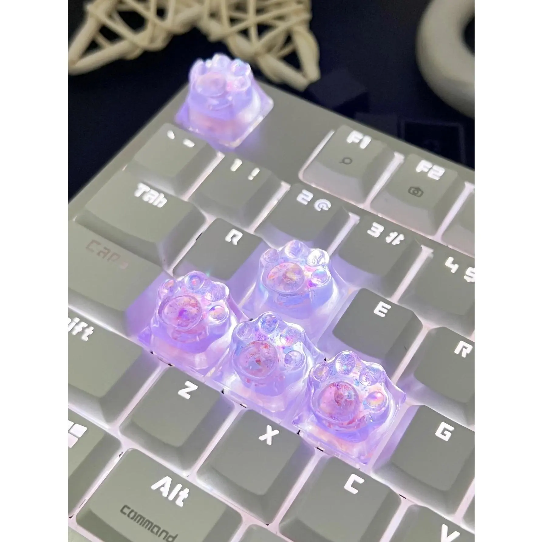 4Pcs New Hot Sale Translucent Cat Claw Keycap Cross Axis Mechanical Keyboard Keycap Decoration
