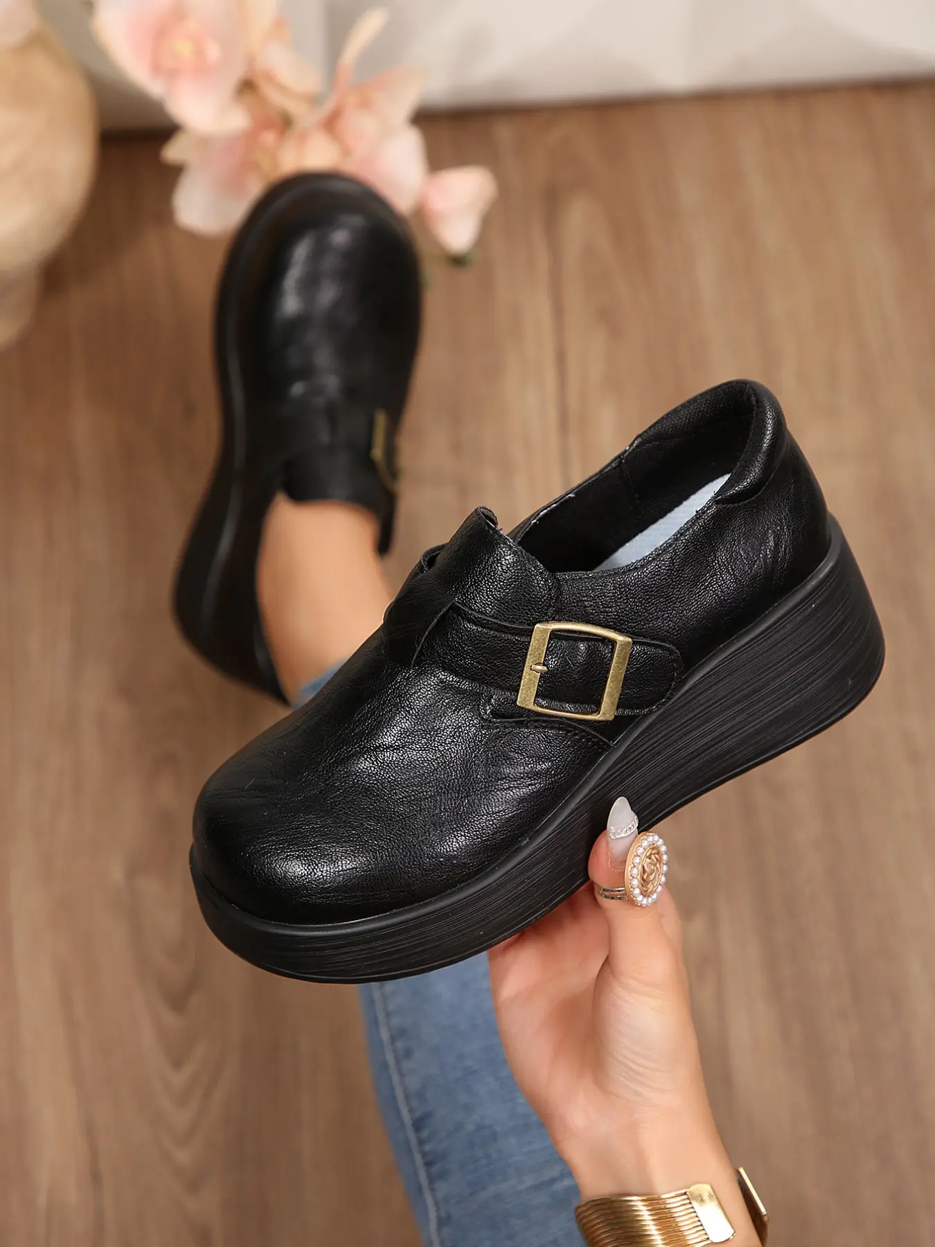 Women's Soft Leather Round Toe Loafer, Single Strap Square Buckle Wedge Heel, Thick Sole, Retro Casual Shoes for Spring Fall Office Wear