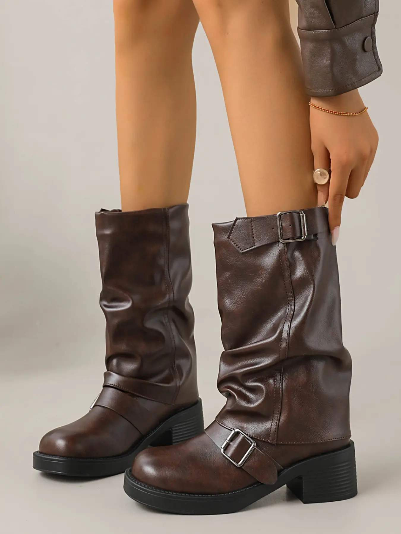 2026 New Vintage Pleated Mid-Calf Boots for Women, Metal Buckle Thick Sole Western Boots, Leather Fall Winter Knight Boots, Chic Cowboy Boots