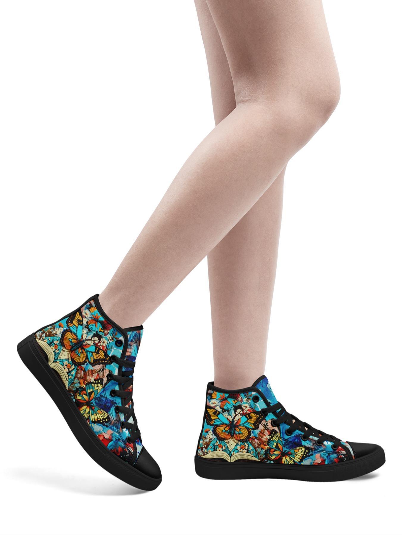 Women's Fashionable Butterfly Print Lace Up Front Canvas Sneakers, Casual Comfortable Soft Bottom Skateboard Shoes, All-match Round Toe Sports Shoes for Daily Wear