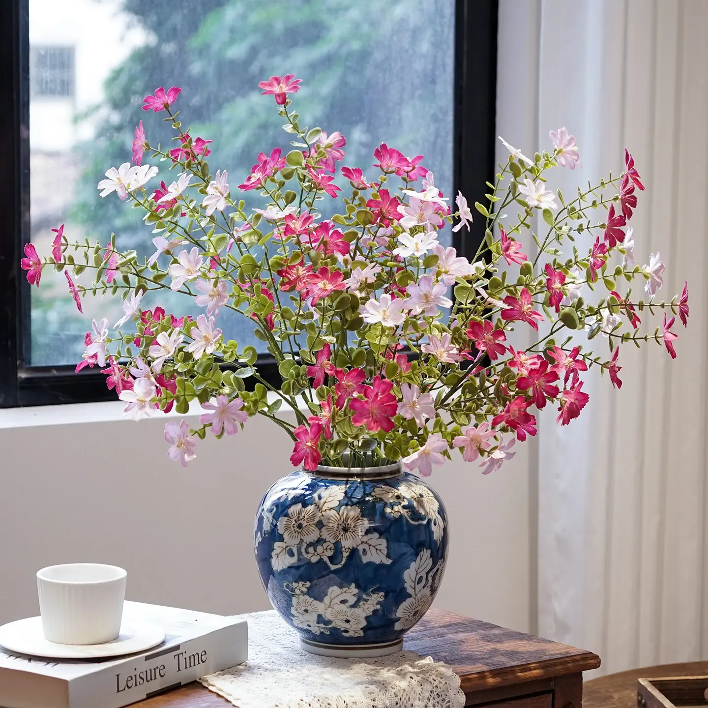 3pcs, artificial wildflower stems, pink, rose red, blue, purple artificial daisies, eucalyptus leaf branches, spring and summer artificial flower hand-twisted flower branches, very suitable for home decoration, outdoor and farm decoration