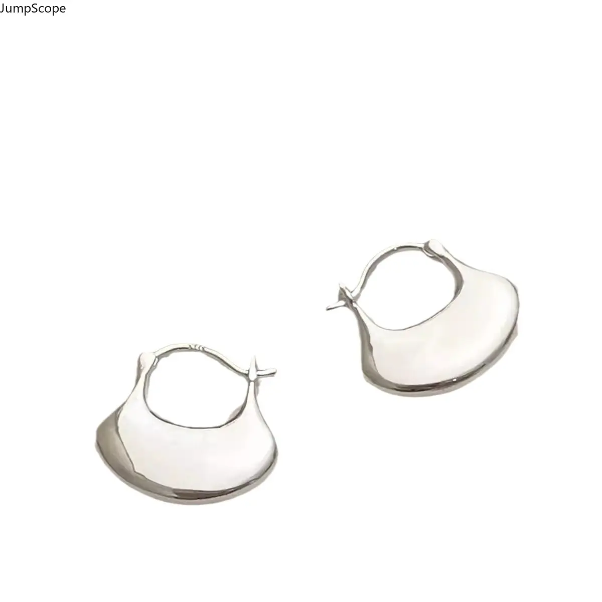 Women's Polished Fan-Ginkgo Leaf Huggie Hoop Earrings - Minimalist European Style Unique Casual Wear Fashion Ear Jewelry, Fan Shape