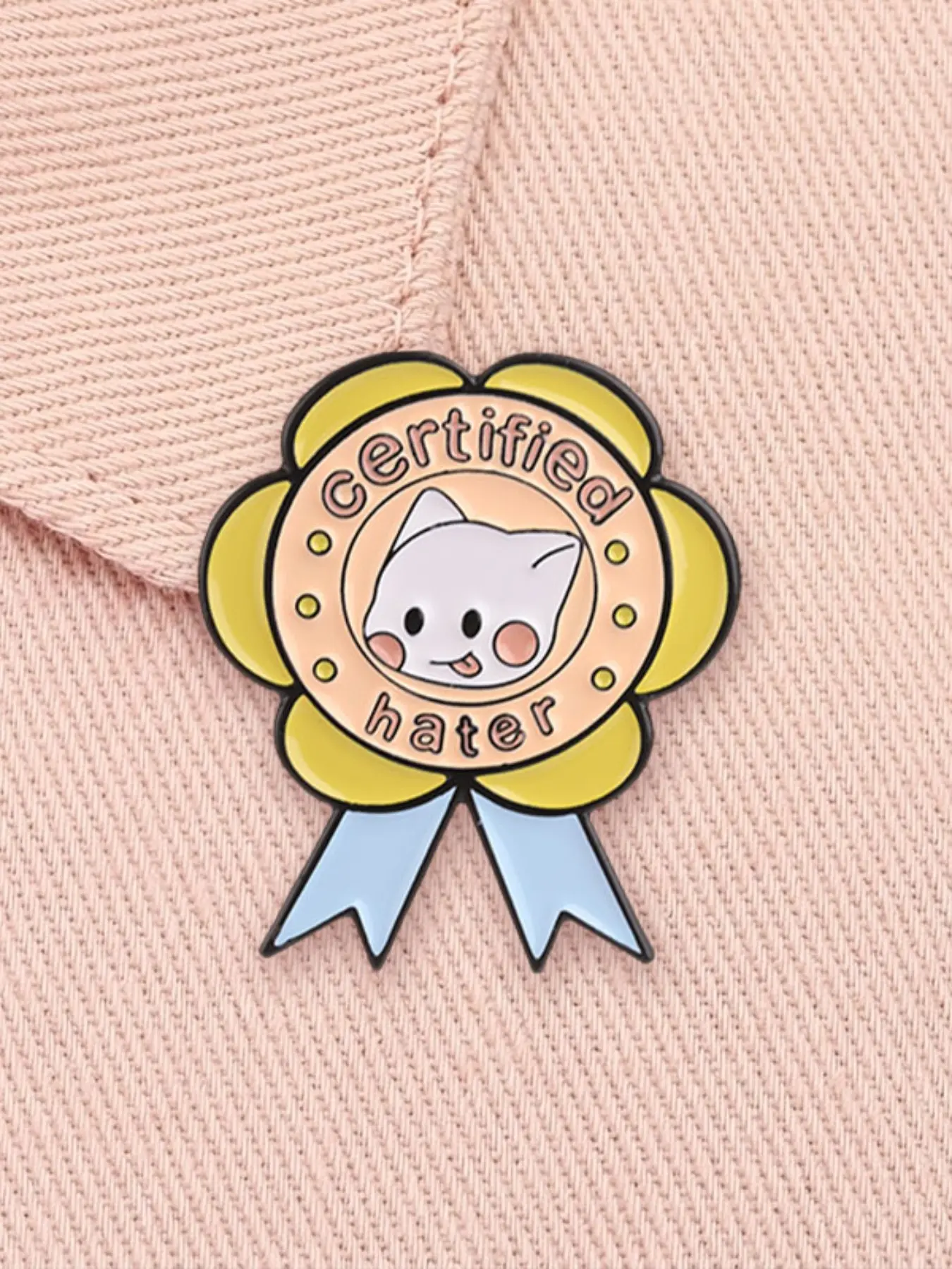 Certified Hater Cat Medal Enamel Pin Cartoon Tongue Out White Kitty Cute Funny Animal Alloy Brooch Lapel Backpack Clothing Decor Badge Fashion Jewelry Accessories Gift for Friends